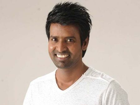 ఆ రెండు చిత్రాలతో కమెడియన్‌పై విమర్శలు!