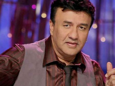 ప్యాంట్ జిప్ విప్పి, జుట్టుపట్టి లాగి... టాప్ మ్యూజిక్ డైరెక్టర్ కామోన్మాదం!