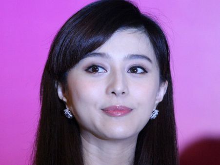 స్టార్ హీరోయిన్ ఘరానా మోసం.. 94 కోట్ల జరిమానాతో ఉక్కిరిబిక్కిరి!