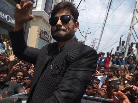 కౌశల్ మరో సంచలనం: డాక్టరేట్ అందుకోబోతున్నాడు... ఏందుకంటే?