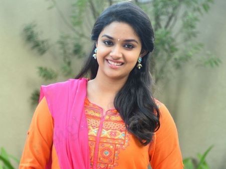 అయ్యో బాబోయ్.. ఇక అలాంటి చిత్రాల జోలికి పోను.. కీర్తి సురేష్ షాకింగ్ కామెంట్