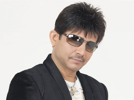 నేను భార్యకు గులామ్: మీటూ ఎఫెక్టుతో వాళ్ల ఉద్యోగాలు పీకేసిన నిర్మాత!