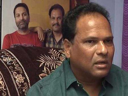 ఫ్రెండ్ లవ్ మ్యారేజ్ చేయించిన త్రివిక్రమ్, సునీల్... పెద్ద గొడవ, మానిక్ రెడ్డి సెటిల్మెంట్!