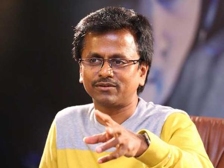 నోరు జారితే చట్టపరమైన చర్యలు.. గట్టిగా వార్నింగ్ ఇచ్చిన మురుగదాస్!