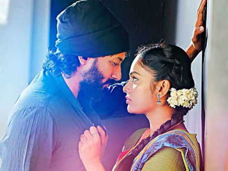 సంగీత ప్రియులను మాయ చేస్తున్న బ్లఫ్ మాస్టర్ పాట.. మరోసారి సునీత..