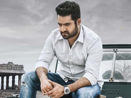 ఎన్టీఆర్‌‌కు అగ్నిపరీక్ష.. కంగారు పెడుతున్న రికార్డు.. త్రివిక్రమ్ మరి ఏం చేస్తాడో!