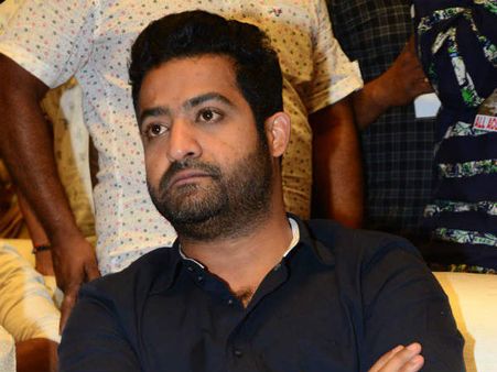 తారక్ మాటలు నా చెవుల్లో ప్రతిధ్వనిస్తున్నాయి.. ఎన్టీఆర్ స్పీచ్‌కు ఫిదా, ఆ ఒక్క మాటతో!