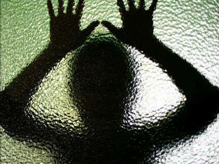 ‘‘ఆ హీరోయిన్ లెస్బియన్, నా మర్మాంగాలు టచ్ చేసింది... ఆపై రేప్’’