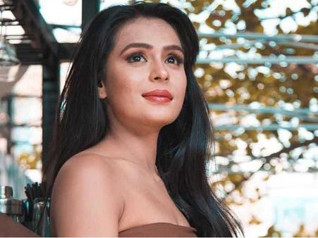 ఆ మాటలు చెప్పి బట్టలు విప్పాడు.. బలవంతంగా క్రీమ్ పూసి.. నటి షాకింగ్ కామెంట్స్!