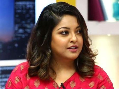 లైంగికంగా వేధిస్తే పోలీసులకు ఫిర్యాదు చేయవా? నీ తీరుపై అనుమానం!