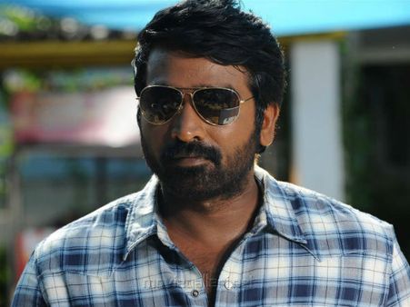 ఐటి రైడ్స్‌పై స్పందించిన స్టార్ హీరో!