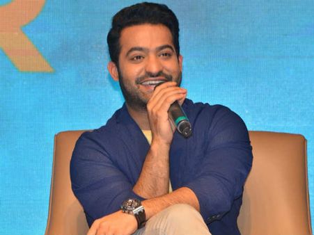 బిగ్‌బాస్3 గురించి ఎన్టీఆర్ క్లారిటీ.. అలా తొంగి చూడటమంటే భలే సరదా!