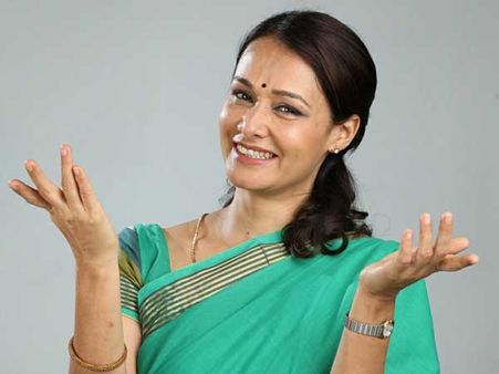 తొలిసారి వెబ్ సిరీస్‌లో నటిస్తున్న అమలా అక్కినేని!