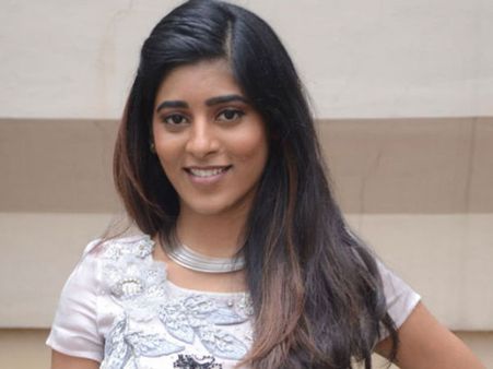 రిపోర్ట్స్ చెక్ చేస్తే ఎయిడ్స్ అని ఉంది, కండోమ్ ఎలా వాడాలో చెప్పా: గాయిత్రి గుప్తా