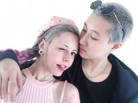 జాకీ చాన్ కూతురు సంచలనం: స్వలింగ సంపర్క వివాహం, మ్యారేజ్ సర్టిఫికెట్ ఫోటోస్ రిలీజ్