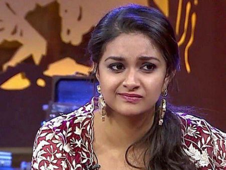 లవ్ లెటర్ గురించి చెప్పిన హీరోయిన్ కీర్తి సురేష్...