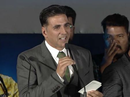 అన్నం తిను.. అమ్మను బాధపెట్టకు.. విశాల్‌ ప్రశ్న.. అక్షయ్ కుమార్ జవాబు