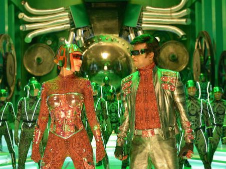 కళ్లు చెదిరేలా 2.O.. మళ్లీ మళ్లీ చూసిన రజనీ.. 2150 వీఎఫ్ఎక్స్‌ షాట్స్‌‌తో క్రేజీగా!