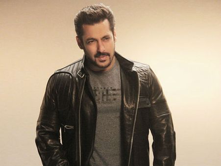 దటీజ్ సల్మాన్ ఖాన్.. తాగుడు, డ్రిపెషన్ నుంచి బయటపడిన స్టార్ కమెడియన్‌‌తో..