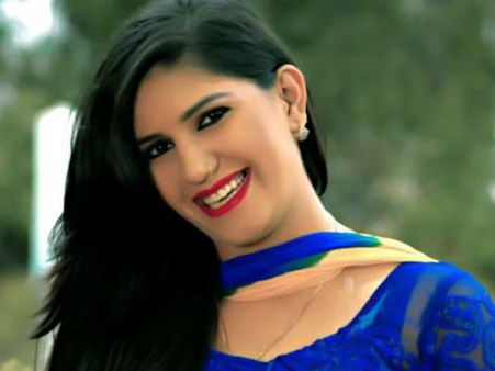 బిగ్‌బాస్ సెలబ్రిటి కార్యక్రమంలో అపశృతి.. ఒకరు మృతి, పలువురికి గాయాలు