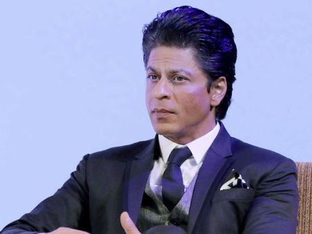 17 ఏళ్లుగా పగతో రగిలిపోతూ.. షారుఖ్ ఖాన్‌కు బెదిరింపులు!