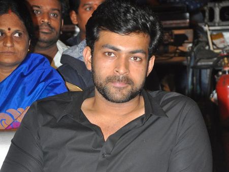 వరుణ్ తేజ్ కోసం విలన్ పాత్ర.. అంగీకరిస్తాడా!