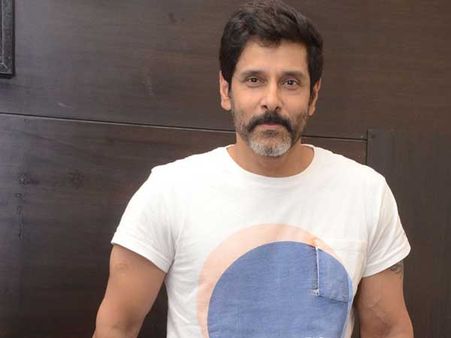 గజ తుఫాన్ బాధితుల కోసం భారీ విరాళం ప్రకటించిన విక్రమ్