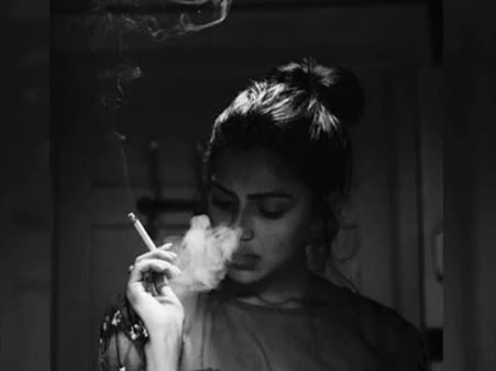 సిగరెట్ తాగుతూ కనిపించిన అమలా పాల్, నెటిజన్ల ఫైర్