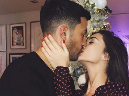 మిలియనీర్ బాయ్ ఫ్రెండుతో ముద్దుల్లో మునిగి తేలిన హీరోయిన్!