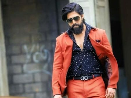 కేజీఎఫ్ రికార్డుల పరంపర.. బాక్సాఫీస్‌ను ఇరగదీస్తున్న యష్.. 150 కోట్లపై చూపు!
