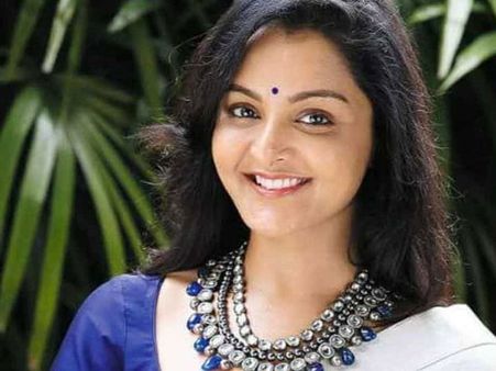 షూటింగ్‌లో గాయపడిన మంజు వారియర్!