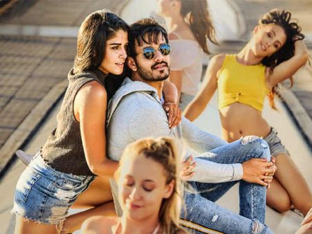 ఫ్యాన్సీ రేటుకు అఖిల్ మిస్టర్ మజ్ను శాటిలైట్ హక్కులు!