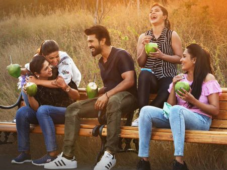 అబ్బో.. రొమాంటిక్ యాంగిల్.. అమ్మాయిలతో 'వినయ విధేయ రామ', ఉపాసన ఆల్రెడీ!