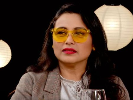 కొడుకుని సరిగ్గా పెంచరా.. హీరోయిన్ కామెంట్స్.. దుమ్ము దులుపుతున్న నెటిజన్లు!