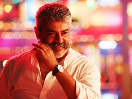 మొన్న థియేటర్ బద్దలు కొట్టి.. నేడు పాలాభిషేకం, అజిత్ ఫ్యాన్స్‌‌కు తప్పిన పెను ప్రమాదం!