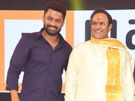 బాబాయ్ ఫోన్ చేశారు, మా అన్నయ్య 20ఏళ్ల వయసులో.. వెంటనే ఎన్టీఆర్‌కు ఫార్వర్డ్ చేశా.. కళ్యాణ్ రామ్!