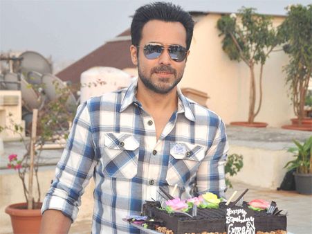 ఏది సెక్సువల్ హరాస్మెంట్ అనేది అర్థం చేసుకోవాలి: ఇమ్రాన్ హష్మి