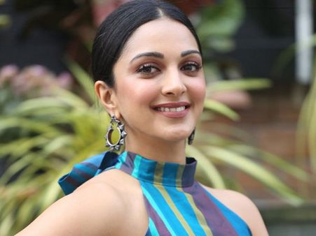 భరత్ అనే నేను ఆఫర్ అలా వచ్చింది.. మహేష్ పక్కన నటించమని నమ్రత.. కియారా అద్వాని