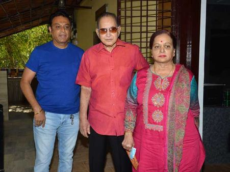 ఎన్‌టిఆర్- క‌థానాయ‌కుడు వీక్షించిన సూప‌ర్‌స్టార్ కృష్ణ‌, బాలయ్యపై ప్రశంసలు!