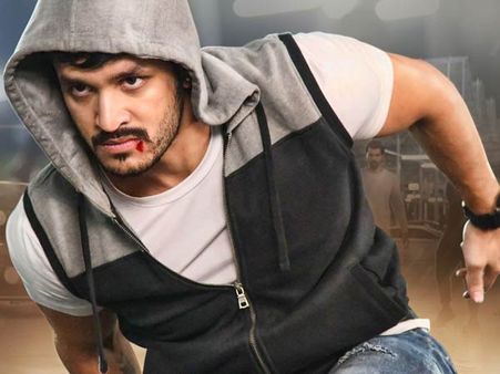 అఖిల్ నెక్స్ట్ మూవీ ప్లాప్ డైరెక్టర్‌తో.. నాగ్ ఒప్పుకుంటాడా!