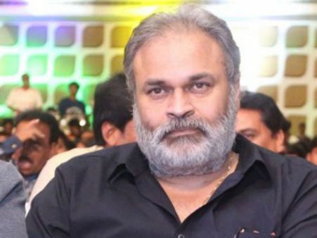 నిజం కక్కలేని బయోపిక్ ఎందుకు? నాగబాబు సంచలన వ్యాఖ్యలు