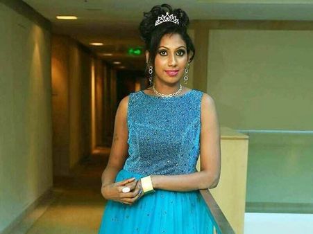 రాజకీయాల్లోకి బిగ్ బాస్ 2 కంటెస్టెంట్, పార్టీ అధ్యక్షురాలిగా...