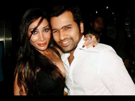 రోహిత్‌శర్మతో ఆ రిలేషన్ ఉంది.. ముద్దులో ముంచెత్తాడు.. అతడో మోసగాడు.. అందుకే బ్రేకప్..