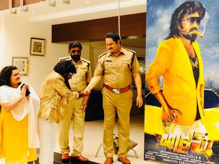 అక్రమ్‌గా టాలీవుడ్ తలైవా.. స్టయిలీష్ గెటప్‌లో హీరో ఎవరంటే..