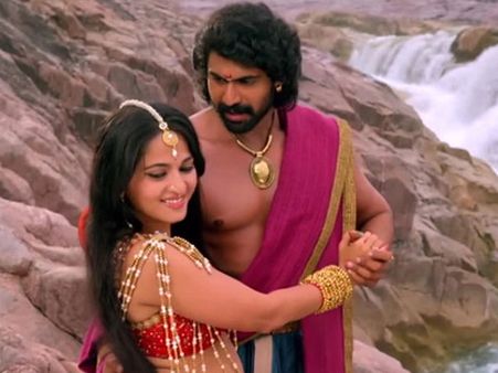 ప్రభాస్‌ను వదిలేసి.. సైలెంట్‌గా రానాతో అనుష్కశెట్టి