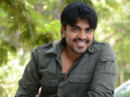 డైరెక్టర్ల ఫాల్టే, కథలు గొప్పగా చెబుతారు... ‘వినయ విధేయ రామ’ అలా అయ్యేదా?