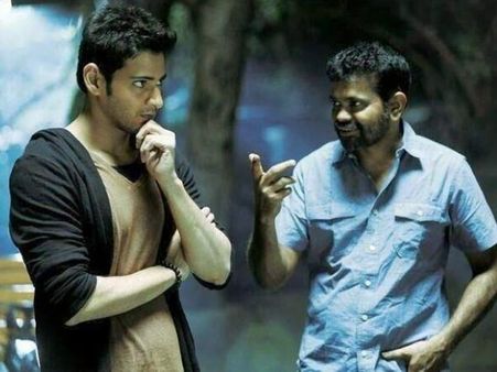 మహేష్-సుకుమార్ మూవీ తాత్కాలికంగా ఆగిపోయిందా.. షాకింగ్ రిపోర్ట్స్!