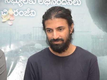 బాబు మామూలోడు కాదు, వందకు 110 మార్కులు.. మహానాయకుడుపై మహానటి డైరెక్టర్!