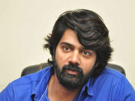 ‘విజయదేవరకొండ ‘టాక్సీవాలా’నే ఏం పీకలేకపోయారు.. ఏదైనా బోల్డ్‌గానే చెప్పాలి’