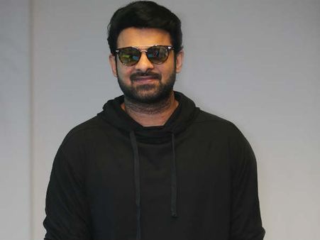 సాహో సెట్‌లో ప్రభాస్‌కు సర్‌ప్రైజ్.. ఇద్దరూ కలసి రెండుగంటల పాటు!